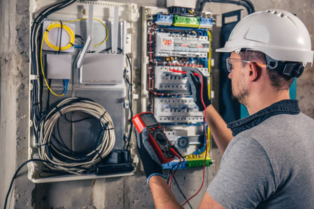 Best Electrical Contractors for Businesses  in Quincy, IL