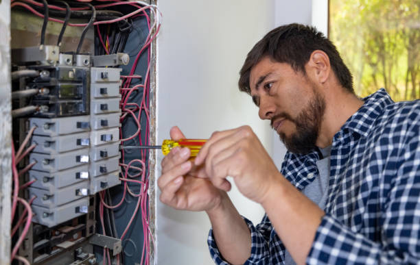 Best Circuit Breaker Repair  in Quincy, IL